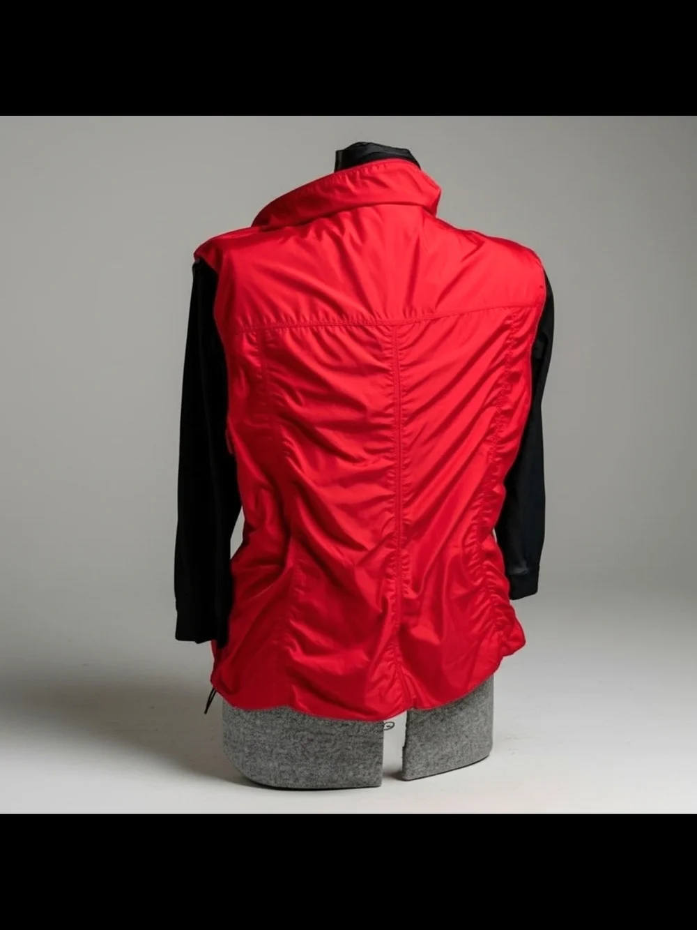 NWOT Chico's Zenergy Red & Black Full Zip Ruffle Windbreaker Jacket Size 2 (M/L)